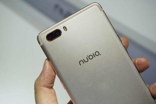 关于努比亚手机设置字体大小的操作步骤。