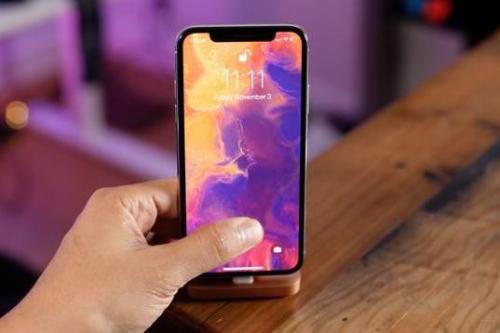 我来分享iphonexr中将小白点隐藏的具体操作步骤。