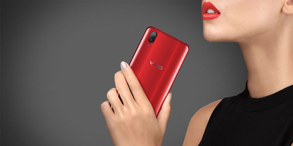 小编教你vivonex双屏版中使用副卡上网的具体操作步骤。