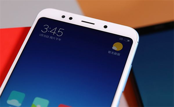 今天分享红米6中使用全面屏手势的操作方法。