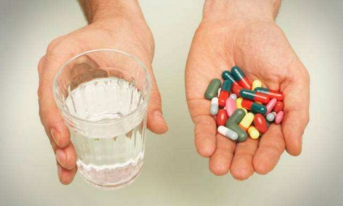 很多人习惯吃药时仰头咽下，这种做法?支付宝蚂蚁庄园9月1日答案